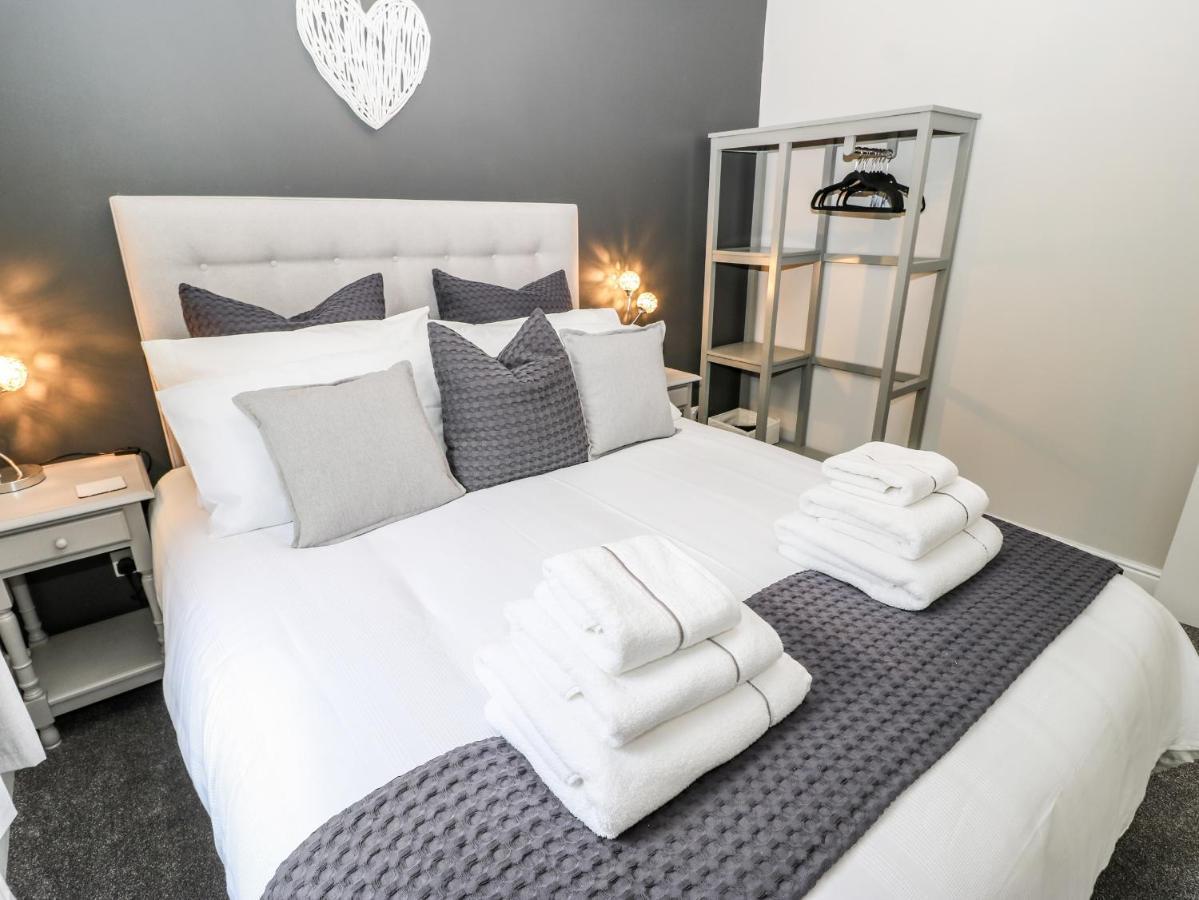 Victoria House Villa Holmfirth Ngoại thất bức ảnh